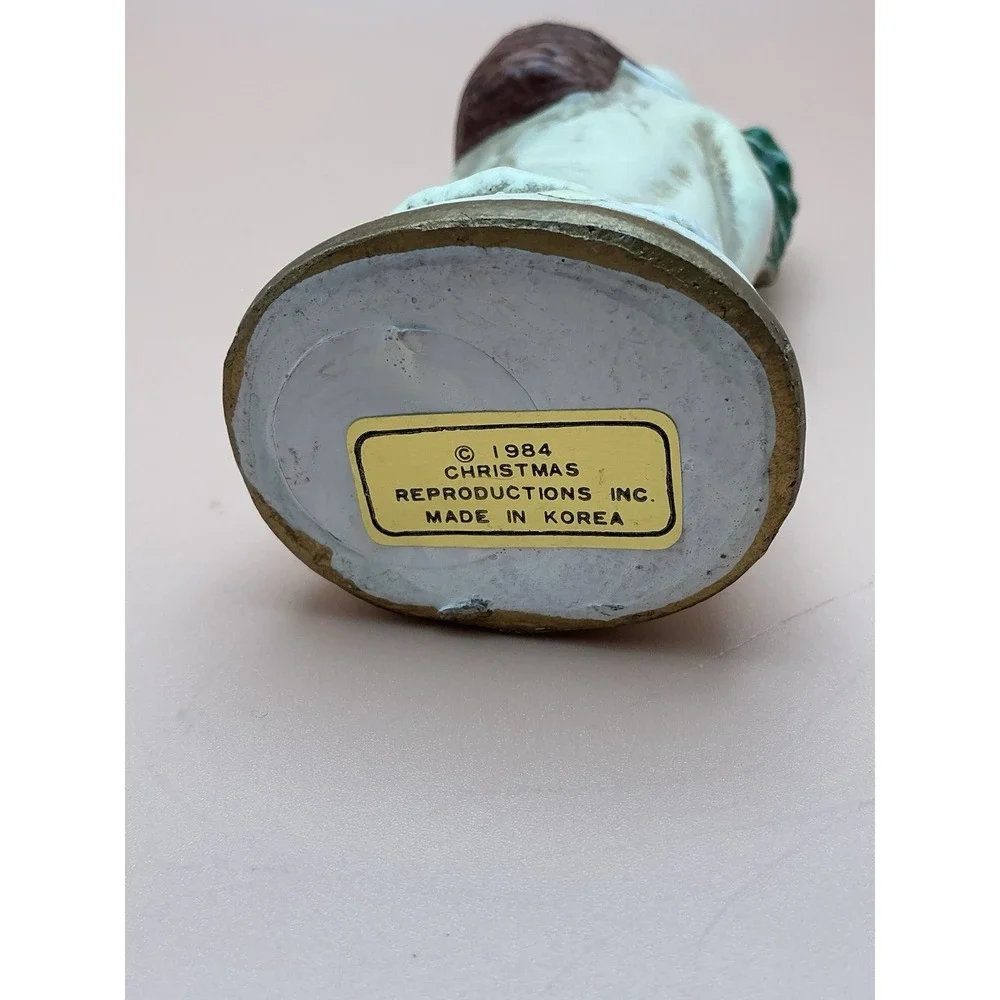Christmas Reproductions this vintage